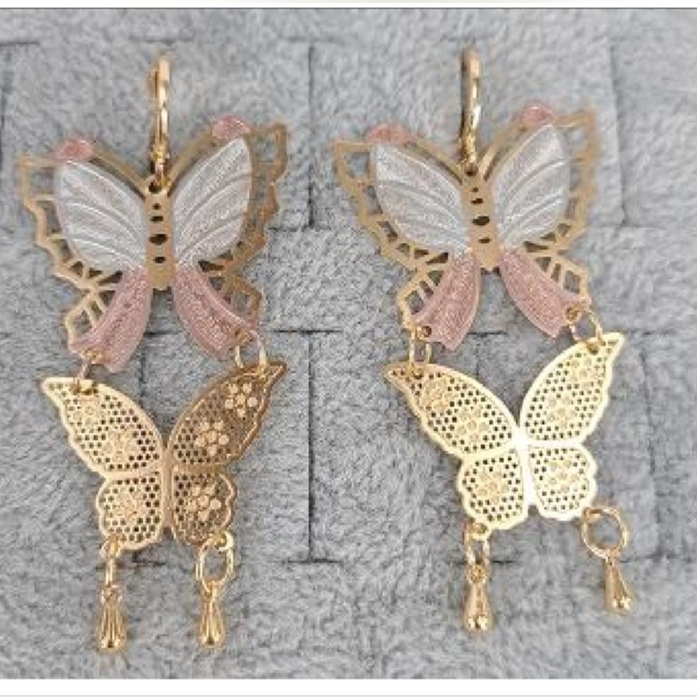 New Jewels 4 You Oro Laminado Elegant Gold And Pink 3 Tone Butterfly Earrings
